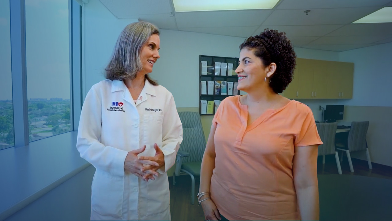 Victoria Breast cancer patient and Doctor Heather Wright